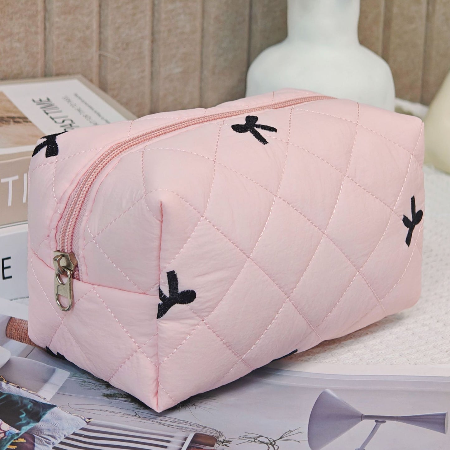 Printed Quilted Makeup Large Capacity Portable Toiletry Bag For Travel