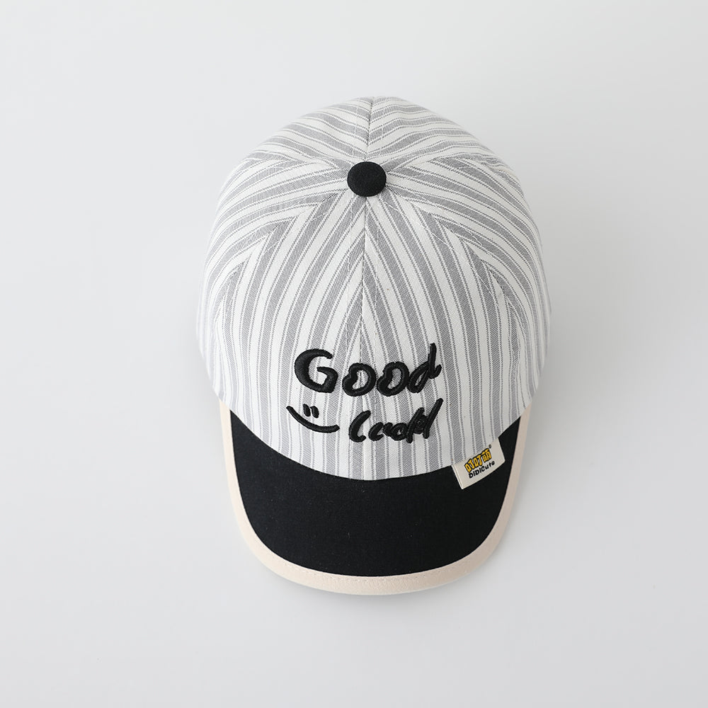 New Children's Striped Multi-color Three-dimensional Smiling Face Letter Embroidered Baseball Cap With Adjustable Design, Suitable For Outdoor Activities And Playtime.