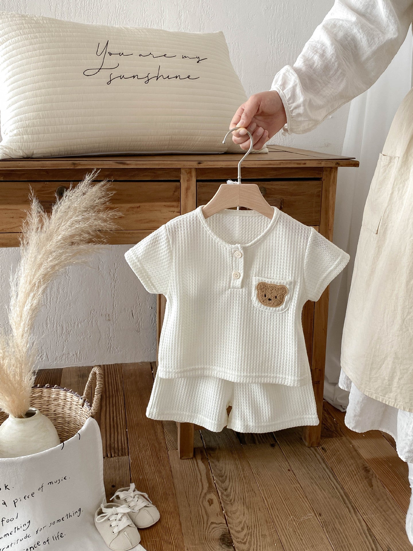 Korean-style Short-sleeve Clothes For Boys And Girls In Summer