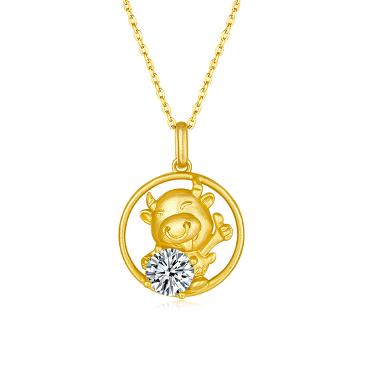 S925 Sterling Silver Gold Plated 1ct D Color VVS1 Moissanite Ox Necklace 4.8g Chinese Zodiac Benmingnian Gift GRA Certified Gift Box