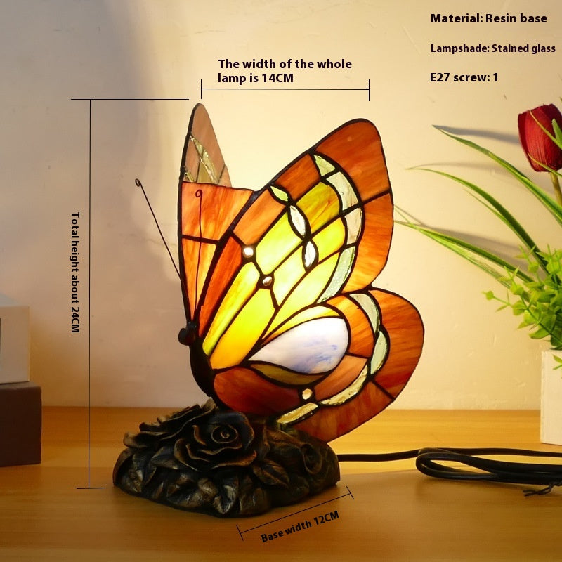 European Style Living Room Retro American Country Book Feeding Table Lamp