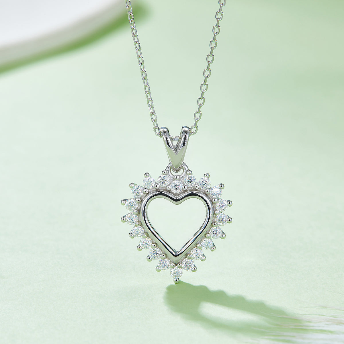 4.1g S925 Sterling Silver Heart Necklace 45cm 20 Stone Sunburst Halo Moissanite Pendant With GRA, Platinum Plated Romantic Gift Box Set For Women