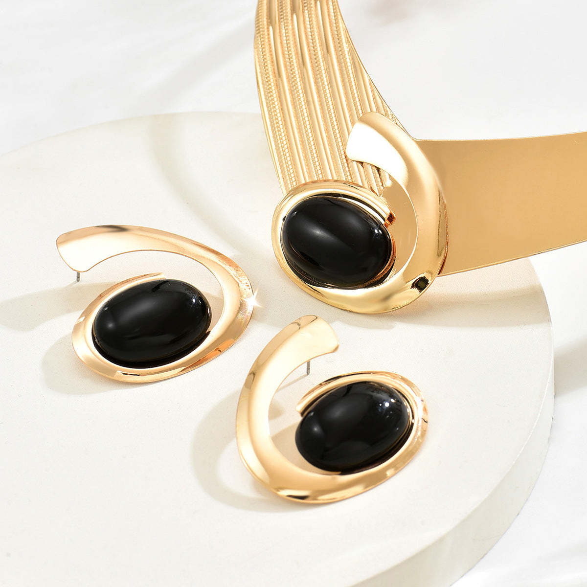 2026 New Arrival Cross-Border European American Jewelry For Women, Geometric Gemstone Inlaid Exaggerated Necklace & Matching Earrings, Versatile Fashion Ear Neck Jewelry Set