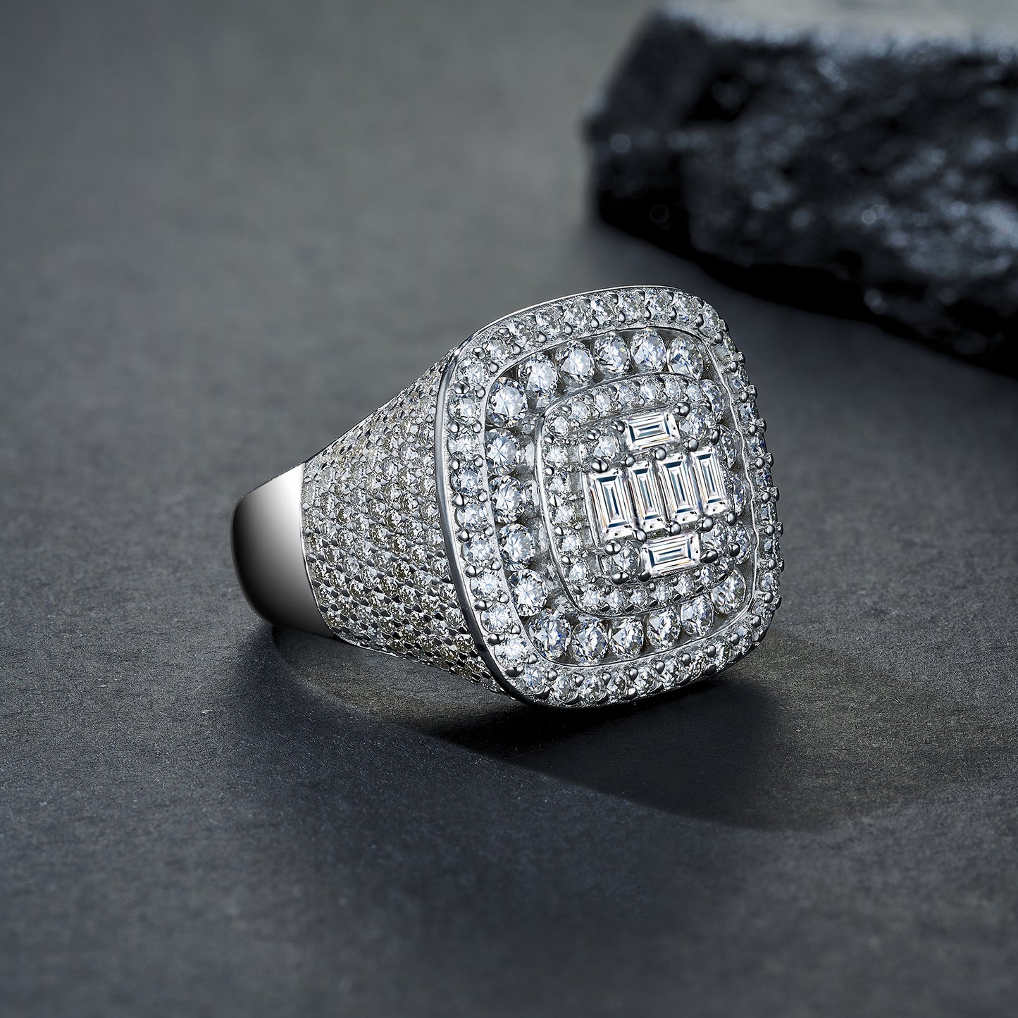 Engraved With Top-quality Moissanite, This Luxurious And Fashionable Minimalist Jewelry Set Features Exquisite Silver Accessories For Men. Made Of S925 Silver With Electroplated Platinum.