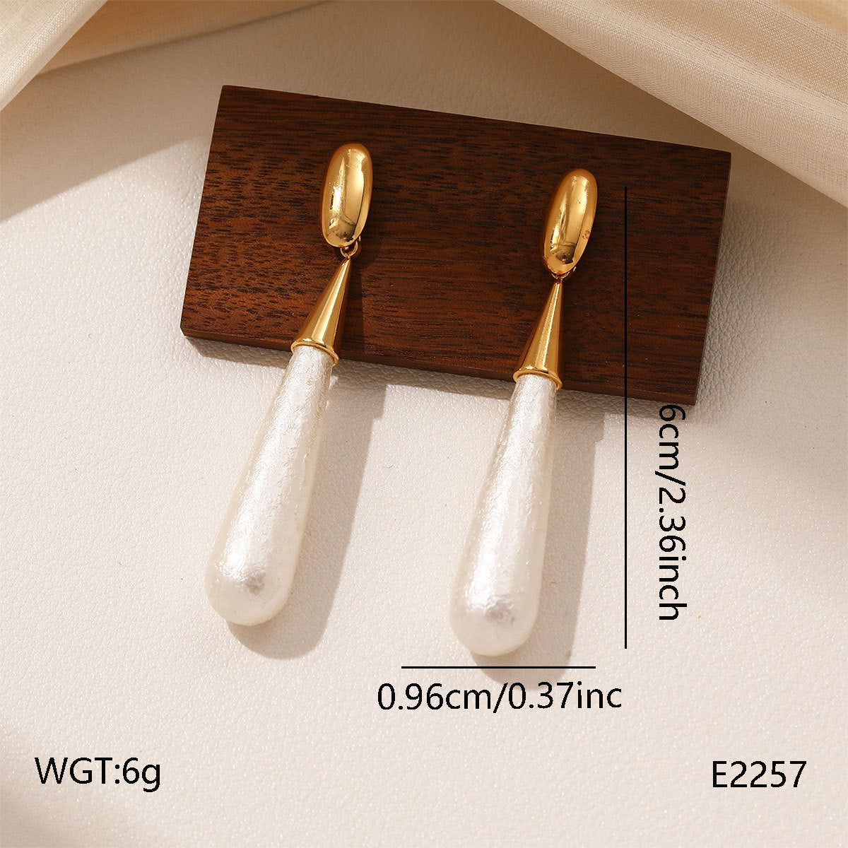 Women Titanium Steel Earrings, Niche High-End Light Luxury Versatile Ear Jewelry, Anti Tarnish Fade Resistant Daily Wear Cross-Border Fashion Accessories