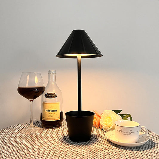 Simple Instagram-Style Ambient Light Wireless Charging Bedroom Desk Decor Table Lamp American-Style LED Charging Table Lamp