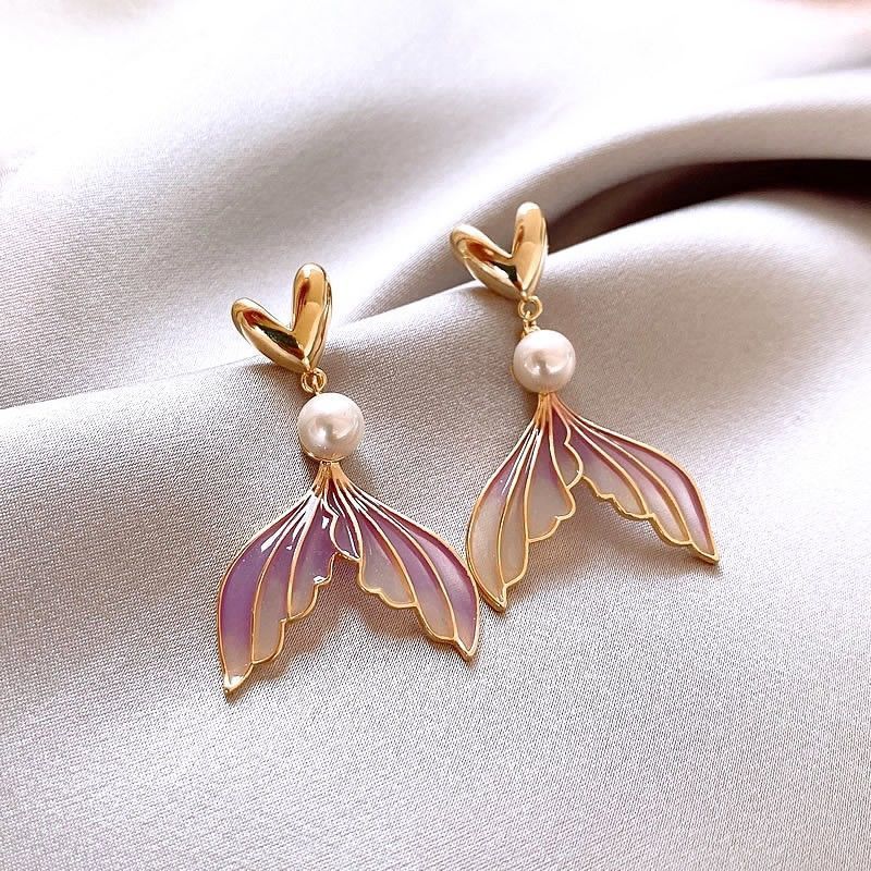 2026 New Bestseller Gradient Mermaid Tail Earrings, Premium Pearl Stud Earrings, Niche Unique Elegant Exquisite Women's Ear Jewelry