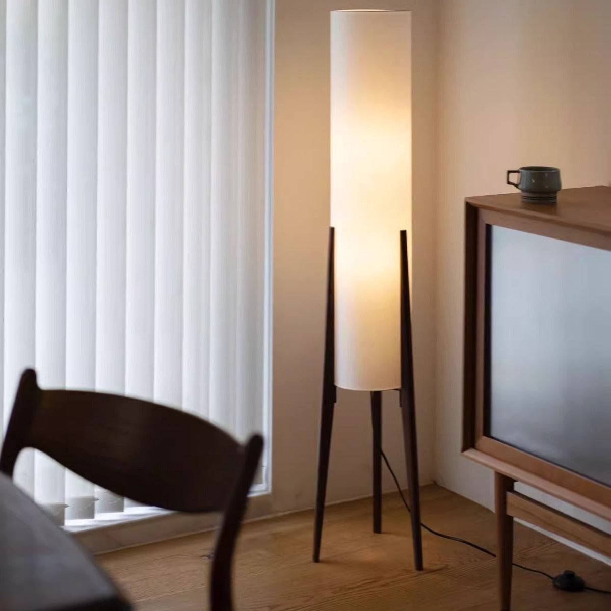 Full-Spectrum Eye-Care Living Room Sofa-Style Desk Lamp